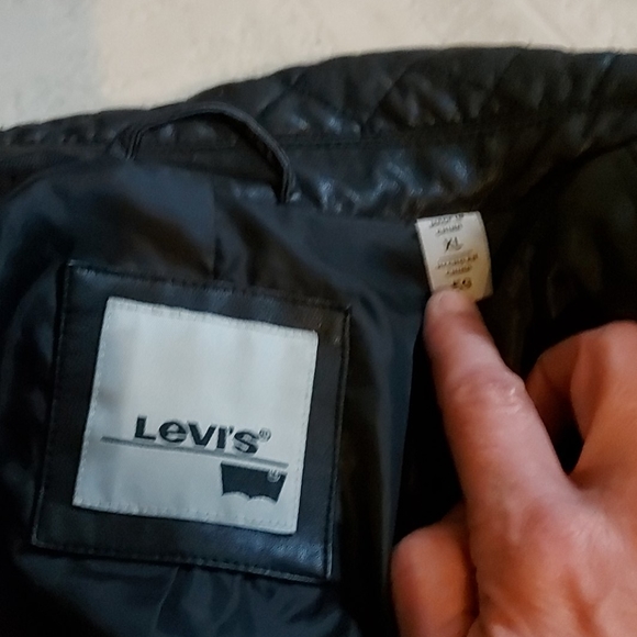 Levi's  Patent leather jacket - Picture 3 of 6